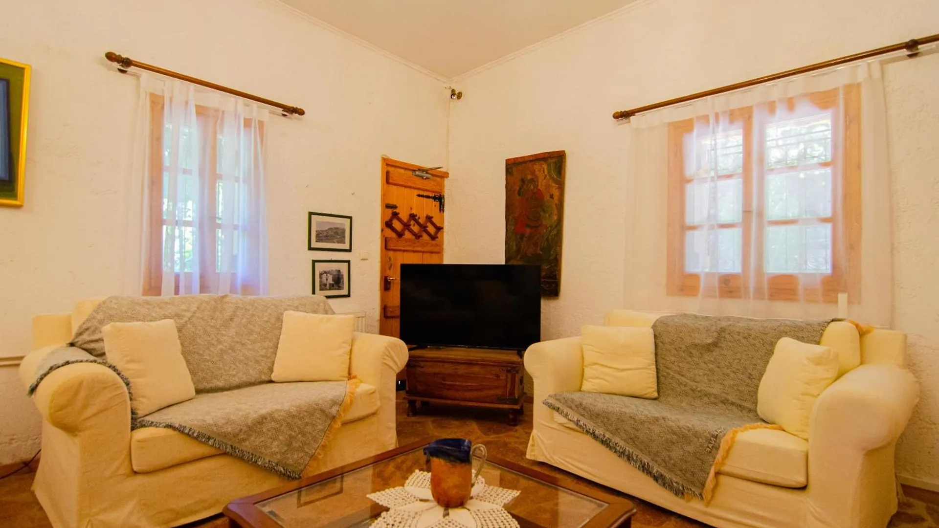 Kefalonian Luxury Villas Κάστρο