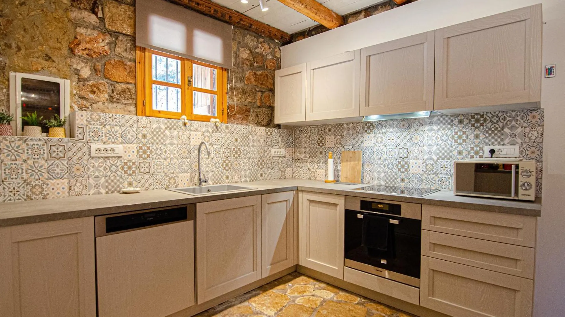 Kefalonian Luxury Villas Κάστρο
