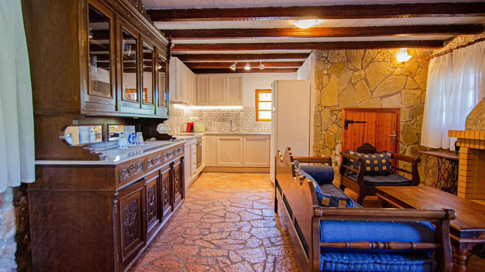 Kefalonian Luxury Villas Κάστρο