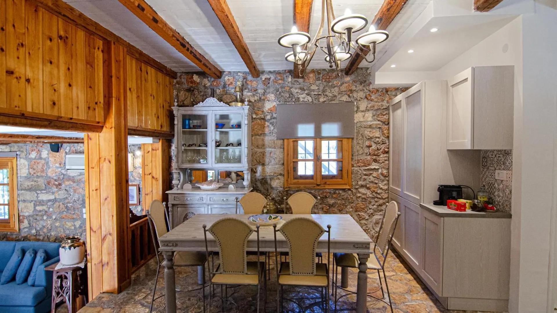 Kefalonian Luxury Villas Kastron